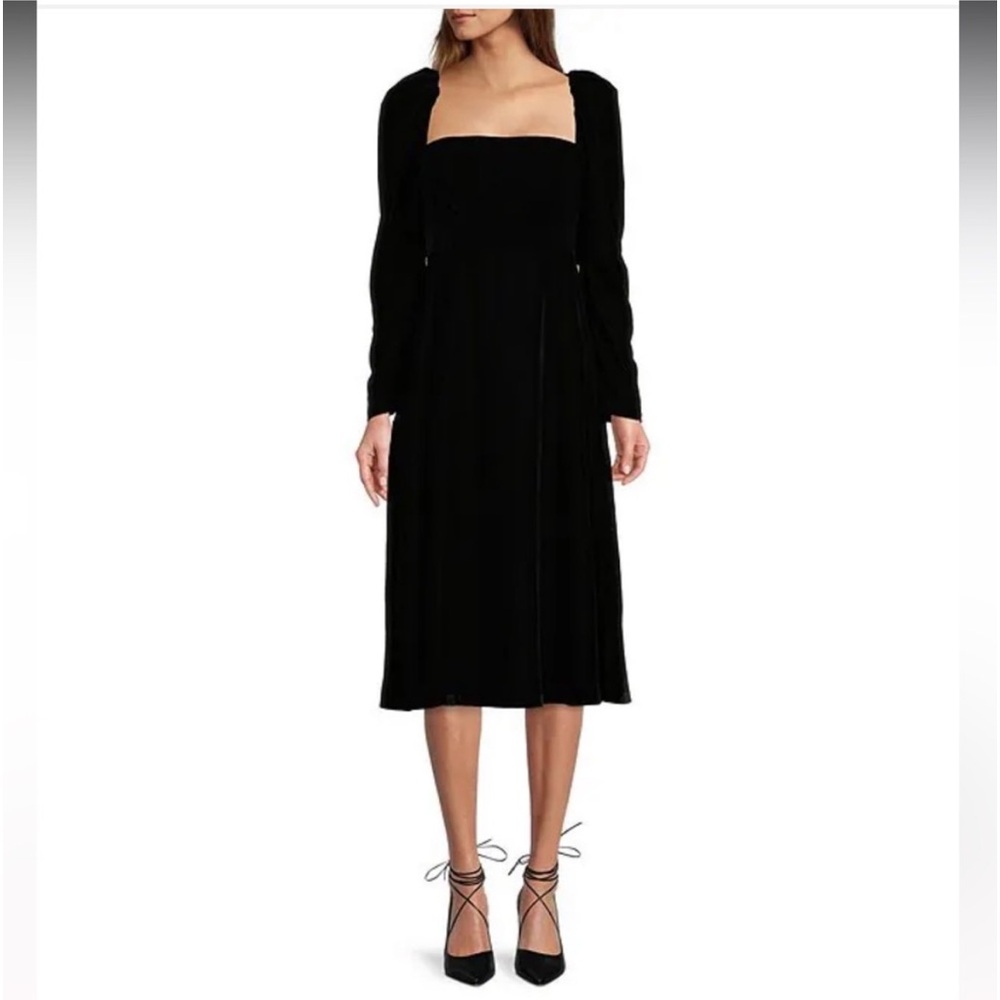 NWT Antonio Melani MacKenzie
Square Neck Long Sleeve Velvet
A-Line Midi Dress